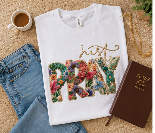 Just Pray Graphic Tee