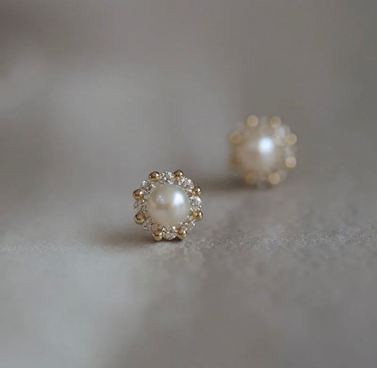 Grace Pearl Stud Earrings